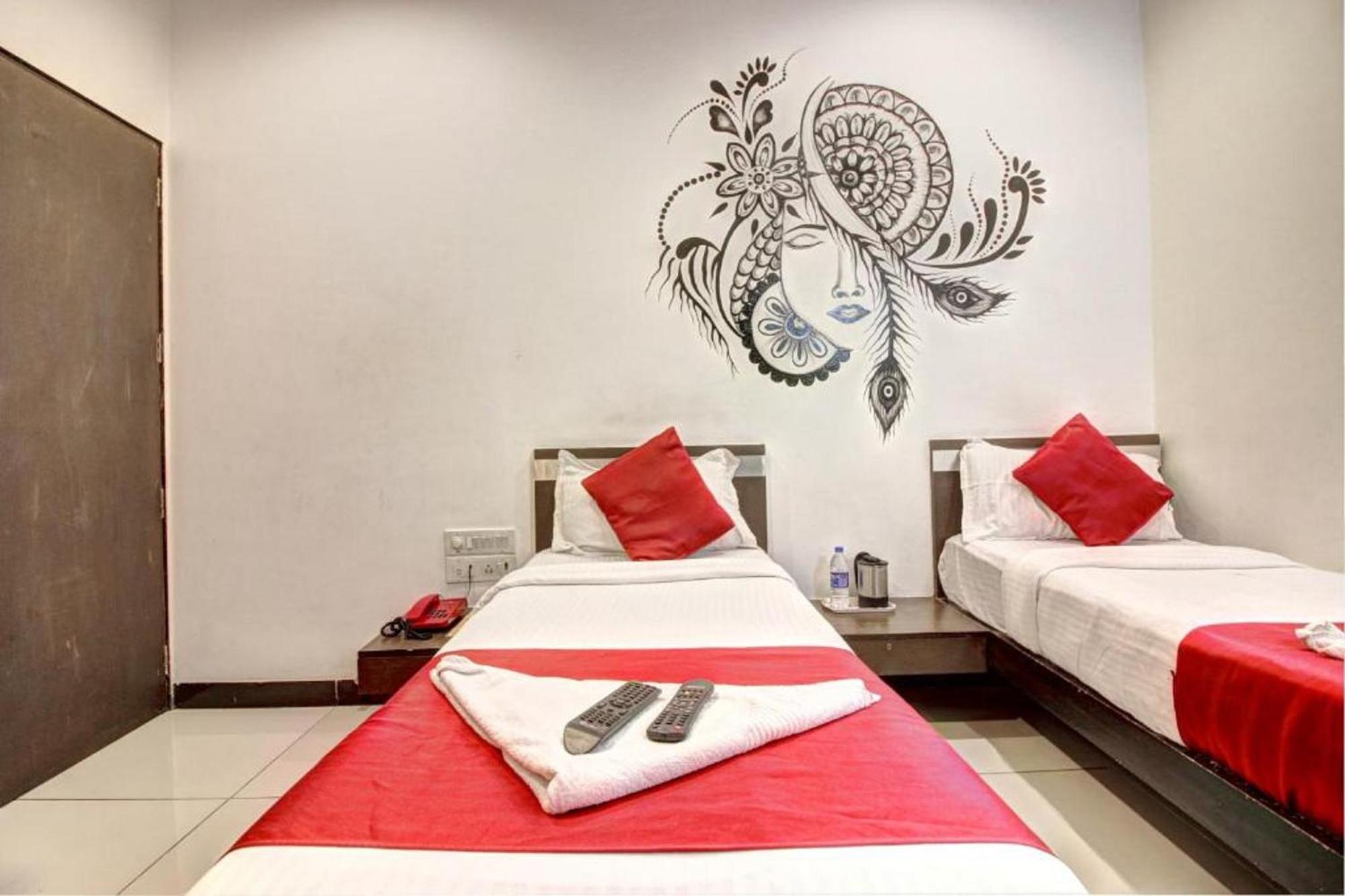 Hotel Sunshine Airport Mumbai Exterior foto
