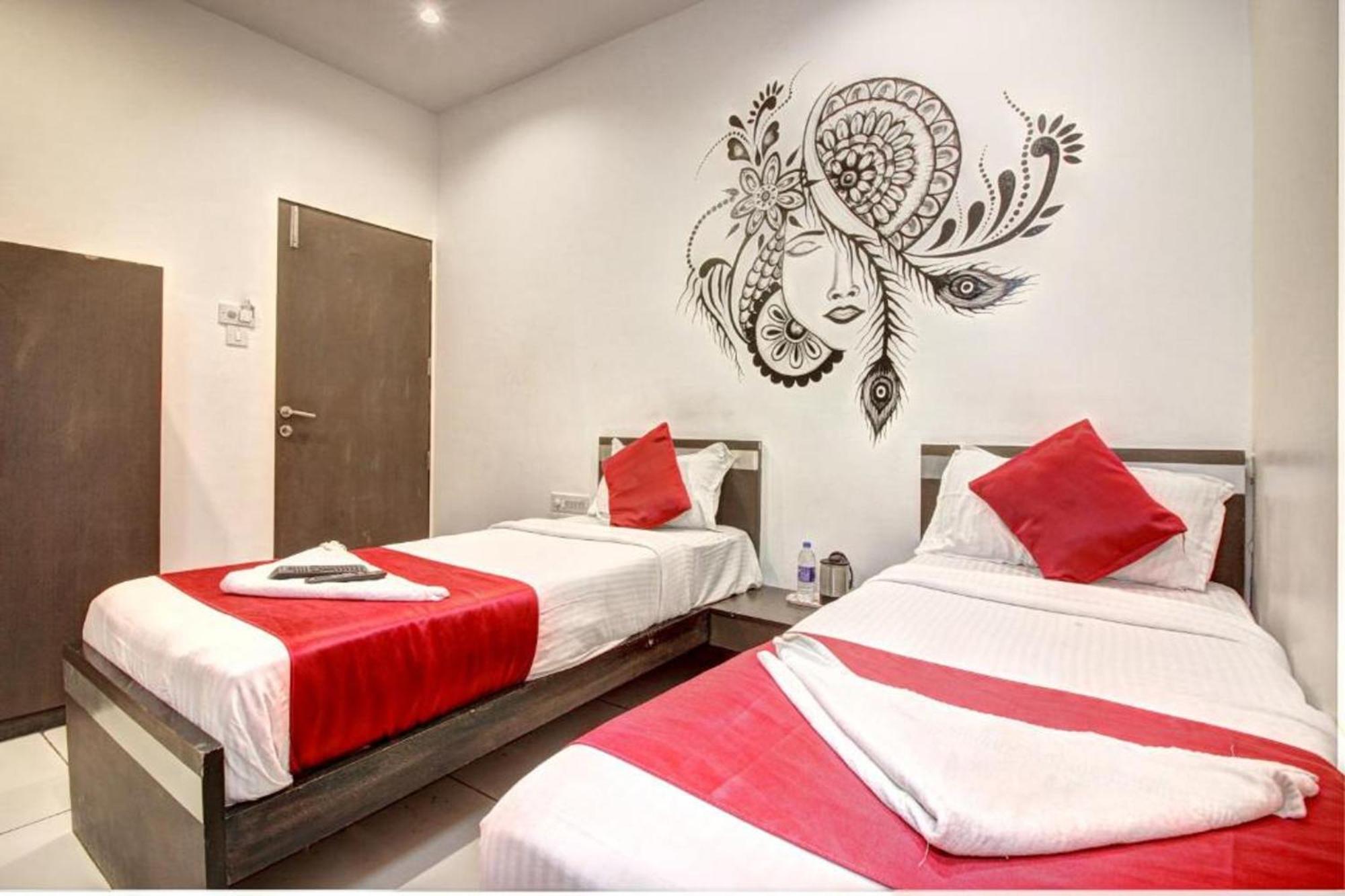 Hotel Sunshine Airport Mumbai Exterior foto