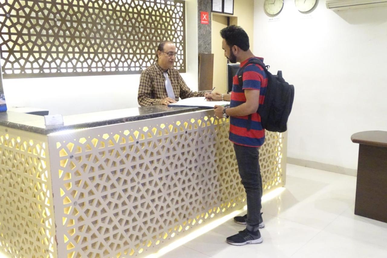 Hotel Sunshine Airport Mumbai Exterior foto