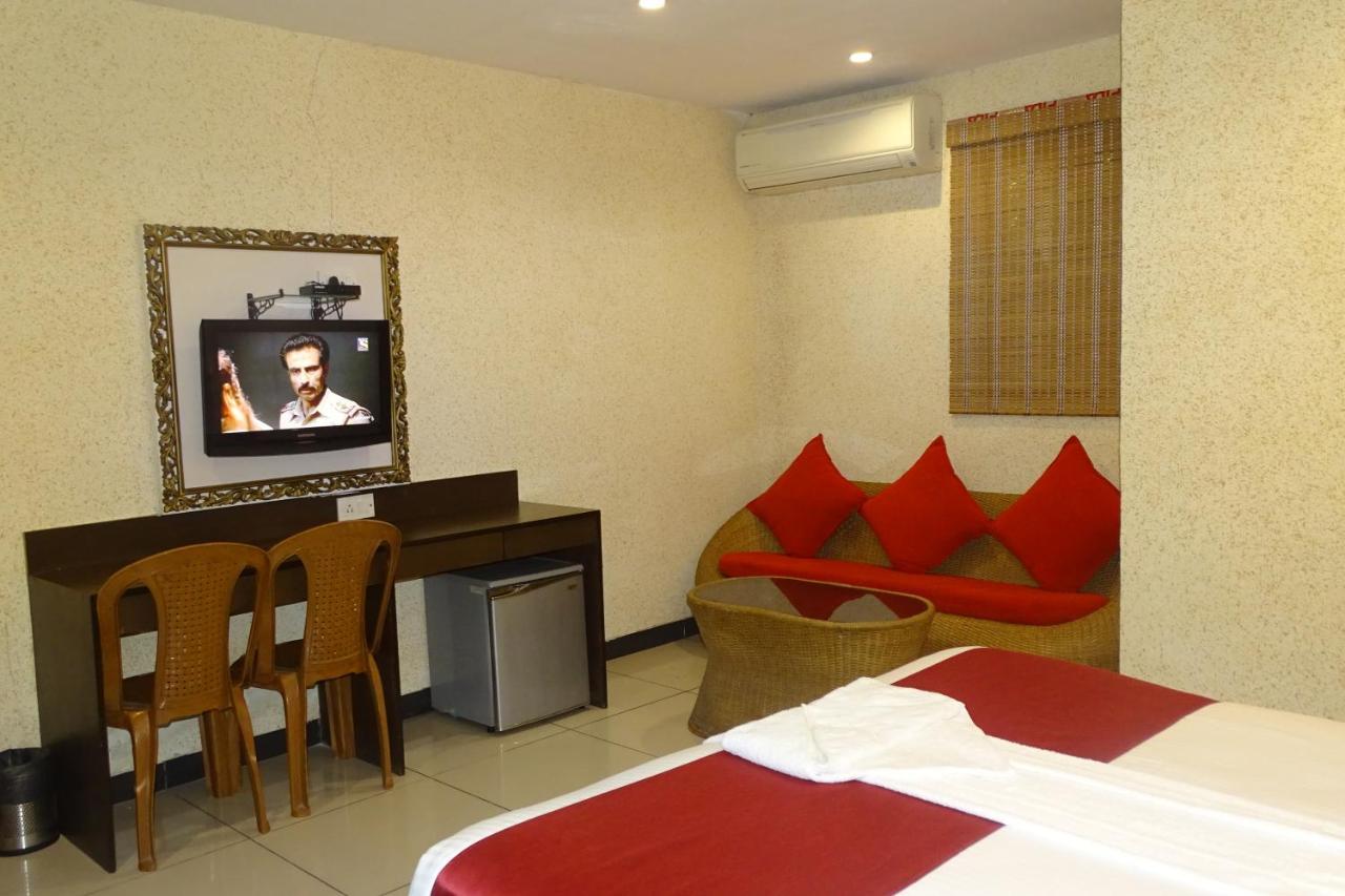 Hotel Sunshine Airport Mumbai Exterior foto