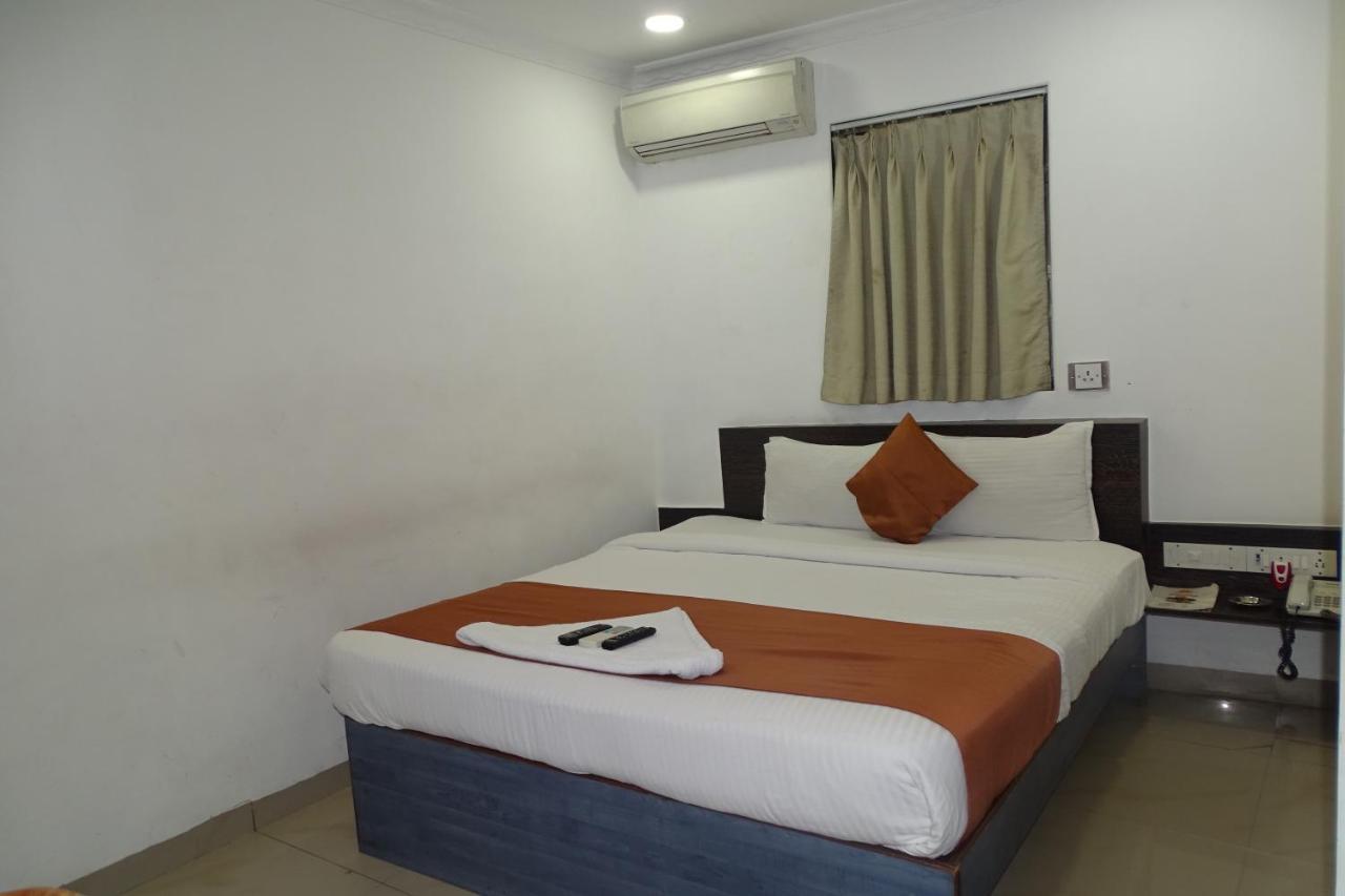 Hotel Sunshine Airport Mumbai Exterior foto