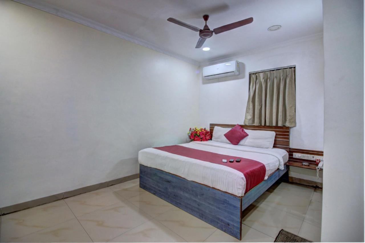 Hotel Sunshine Airport Mumbai Exterior foto